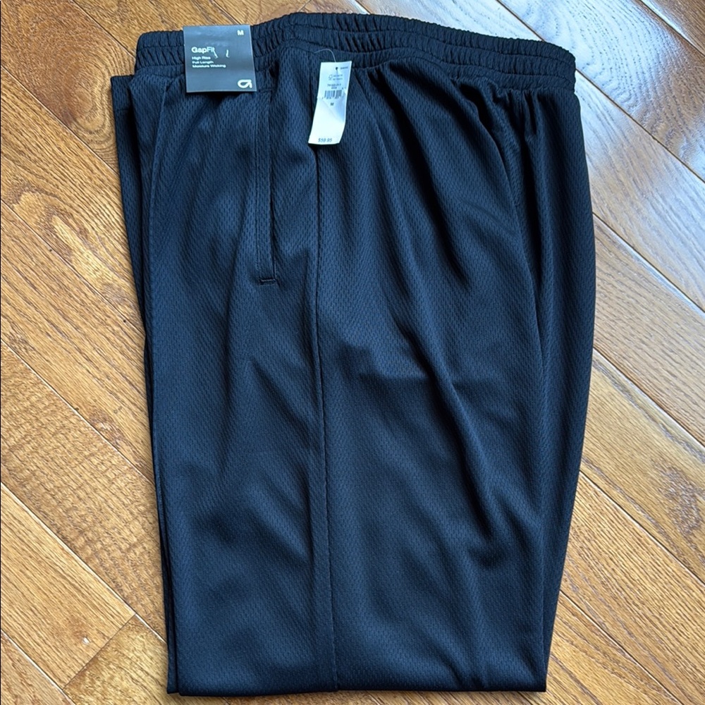 Black Athletic Pants GAP Fit high rise super comfy